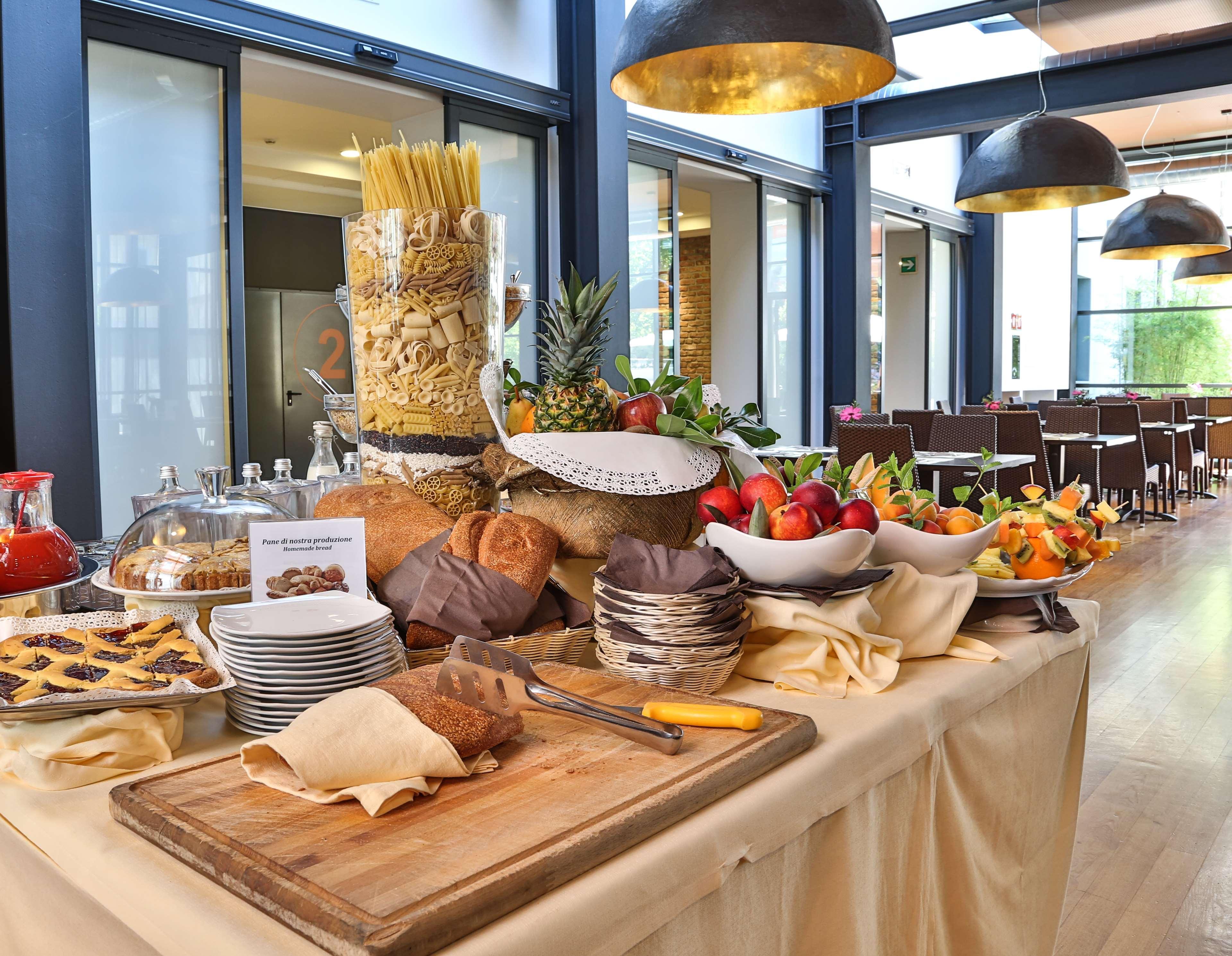 Best Western Falck Village Milano Sesto Сесто-Сан-Джованні Екстер'єр фото
